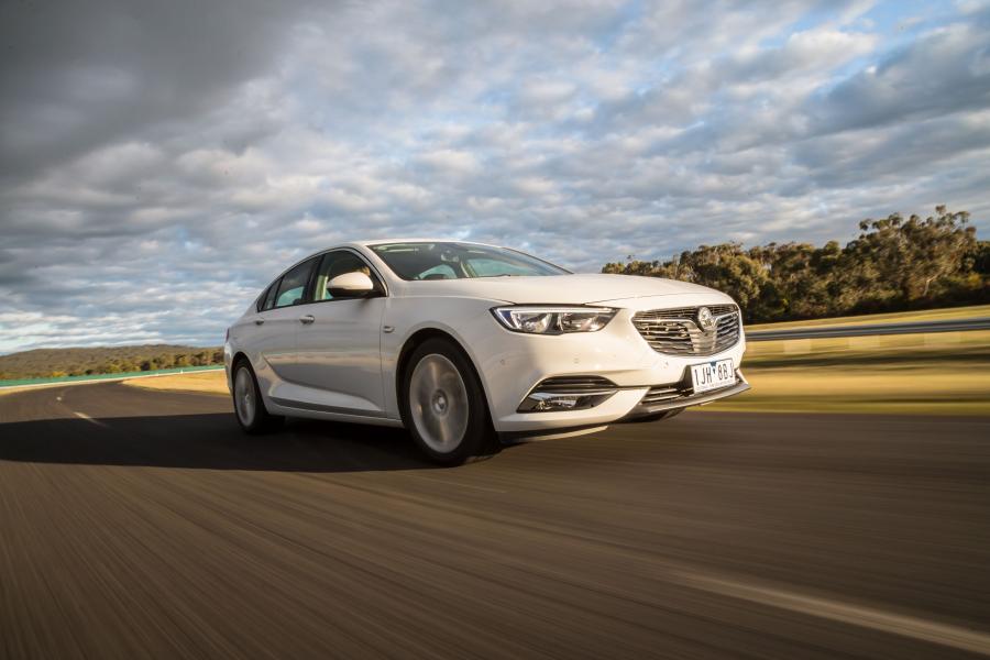  Holden Commodore Calais (ZB) 2018 года  (фото 6 из 37)